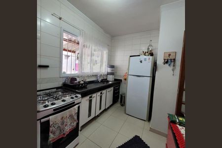 Casa à venda com 3 quartos, 90m² em Jardim Alzira, São Paulo
