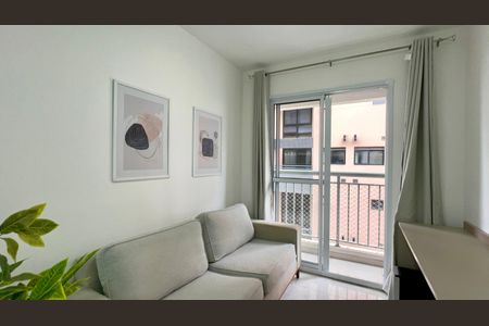 Sala de kitnet/studio para alugar com 1 quarto, 32m² em Pinheiros, São Paulo