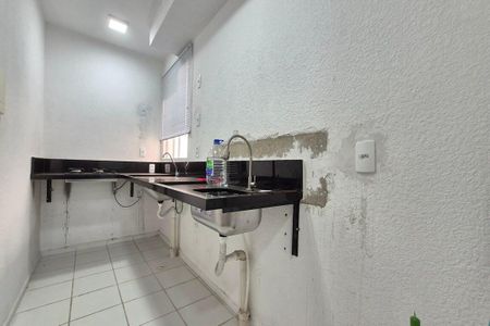 Apartamento para alugar com 39m², 2 quartos e 1 vagaCozinha e Área de Serviço
