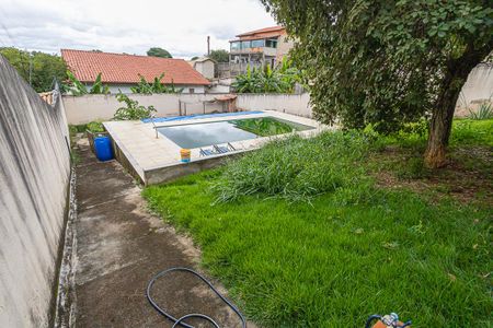 Casa à venda com 187m², 3 quartos e 4 vagasquintal / piscina