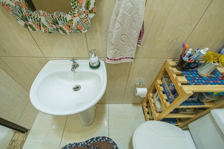 Casa à venda com 187m², 3 quartos e 4 vagaslavabo