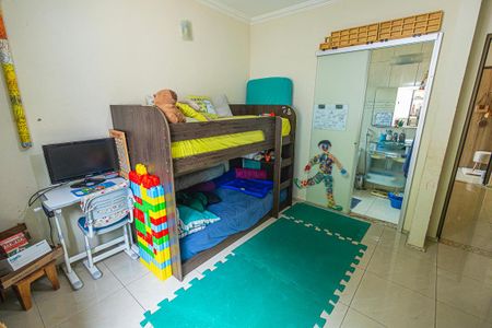 Casa à venda com 187m², 3 quartos e 4 vagasquarto 2 / suite