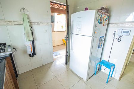 Casa à venda com 187m², 3 quartos e 4 vagascozinha