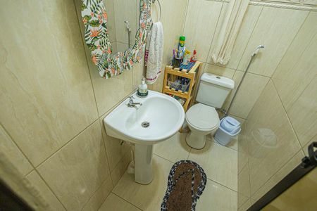 Casa à venda com 187m², 3 quartos e 4 vagaslavabo