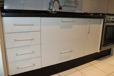 Apartamento para alugar com 2 quartos, 48m² em Lajeado, Cotia