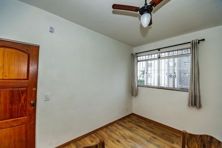 Sala de apartamento à venda com 2 quartos, 50m² em Copacabana, Belo Horizonte
