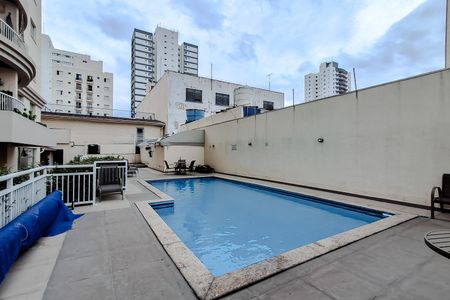 Apartamento à venda com 74m², 3 quartos e 2 vagasÁrea comum - Piscina