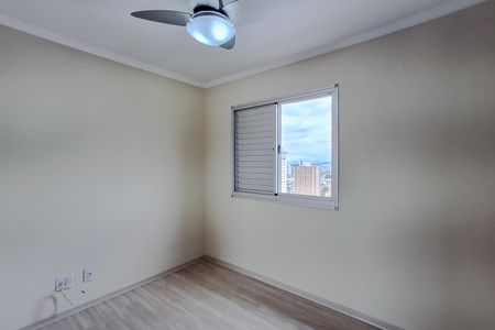 Apartamento à venda com 74m², 3 quartos e 2 vagasQuarto 2
