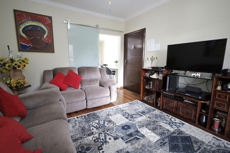 Apartamento à venda com 180m², 3 quartos e 3 vagas Apartamento à venda com 180m², 3 quartos e 3 vagasSala