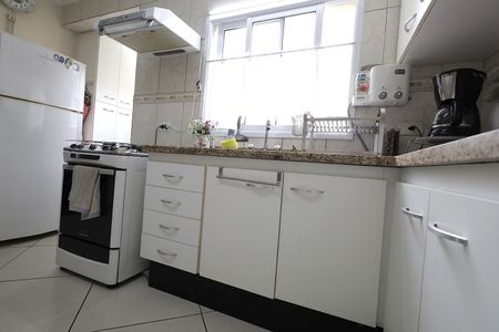 Apartamento à venda com 180m², 3 quartos e 3 vagas Apartamento à venda com 180m², 3 quartos e 3 vagasCozinha