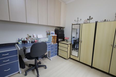 Apartamento à venda com 180m², 3 quartos e 3 vagas Apartamento à venda com 180m², 3 quartos e 3 vagasQuarto 2