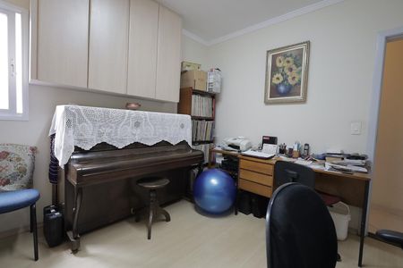 Apartamento à venda com 180m², 3 quartos e 3 vagas Apartamento à venda com 180m², 3 quartos e 3 vagasQuarto 2