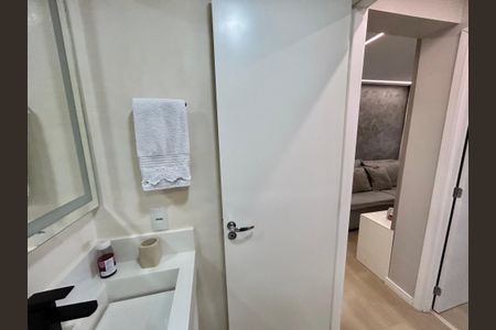 Apartamento à venda com 75m², 2 quartos e 1 vagaBanheiro 1