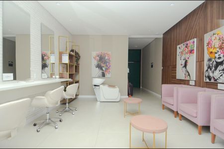 Apartamento à venda com 75m², 2 quartos e 1 vagaSalão de beleza 