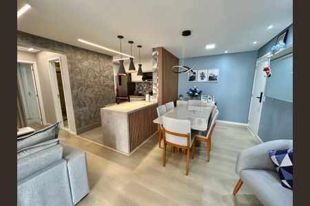 Sala de apartamento à venda com 2 quartos, 75m² em Picanço, Guarulhos