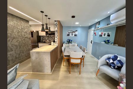 Apartamento à venda com 75m², 2 quartos e 1 vagaSala