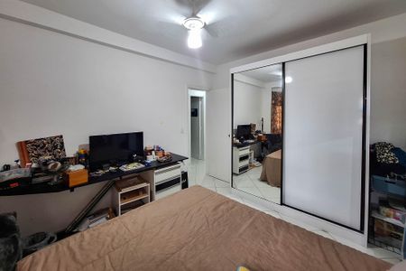 Casa à venda com 258m², 3 quartos e 3 vagasQuarto 2