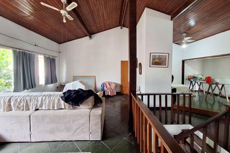 Casa à venda com 258m², 3 quartos e 3 vagasSala2