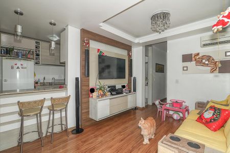 Sala de apartamento para alugar com 3 quartos, 72m² em Humaitá, Porto Alegre