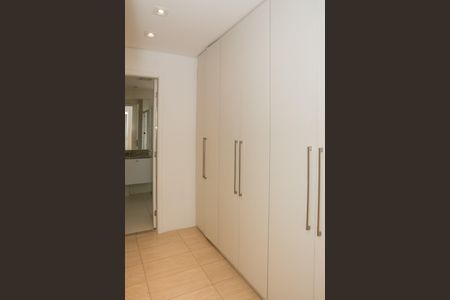 Apartamento para alugar com 128m², 3 quartos e 2 vagasSuíte