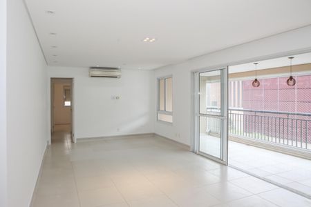 Sala de apartamento para alugar com 3 quartos, 128m² em Água Branca, São Paulo