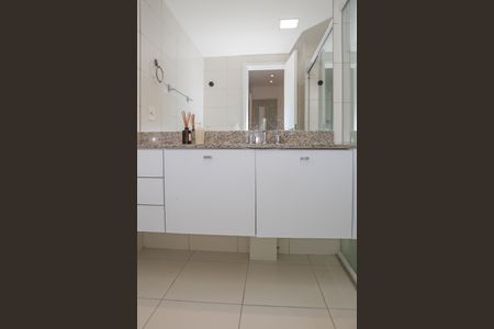 Apartamento para alugar com 128m², 3 quartos e 2 vagasBanheiro da Suíte