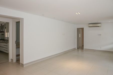 Sala de apartamento para alugar com 3 quartos, 128m² em Água Branca, São Paulo