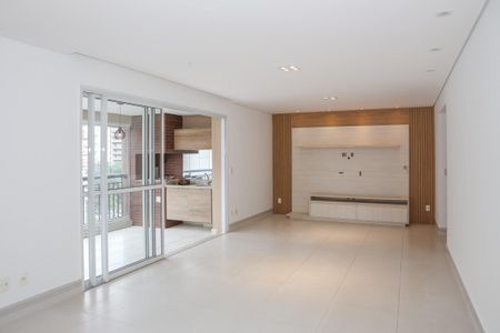 Apartamento para alugar com 128m², 3 quartos e 2 vagasSala