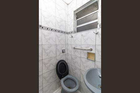 Casa para alugar com 58m², 2 quartos e 1 vagaBanheiro