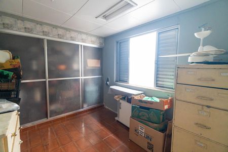 Casa à venda com 760m², 3 quartos e 8 vagasQuarto de Serviço