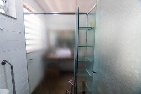 Casa à venda com 760m², 3 quartos e 8 vagasBanheiro da Suíte