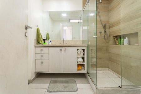 Apartamento para alugar com 71m², 2 quartos e 1 vagaBanheiro