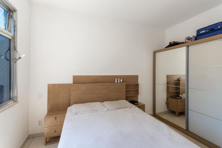 Apartamento para alugar com 71m², 2 quartos e 1 vagaQuarto 2