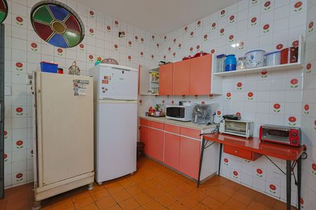 Casa à venda com 390m², 6 quartos e 6 vagasCozinha