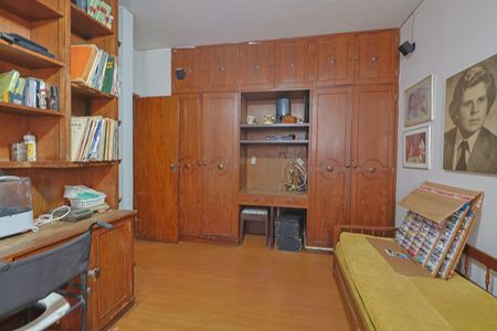 Casa à venda com 390m², 6 quartos e 6 vagasQuarto 3