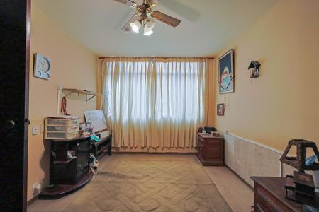 Casa à venda com 390m², 6 quartos e 6 vagasSuíte 2