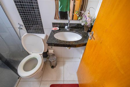 Casa de condomínio à venda com 135m², 3 quartos e 1 vagasuite