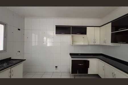 Casa à venda com 110m², 2 quartos e 2 vagasCozinha