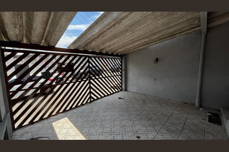 Casa à venda com 110m², 2 quartos e 2 vagasGaragem