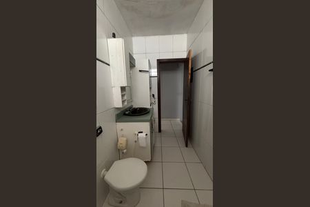 Casa à venda com 110m², 2 quartos e 2 vagasBanheiro