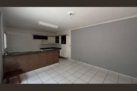 Casa à venda com 110m², 2 quartos e 2 vagasCozinha