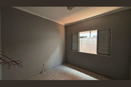 Casa à venda com 110m², 2 quartos e 2 vagasQuarto 