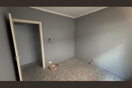 Casa à venda com 110m², 2 quartos e 2 vagasQuarto 