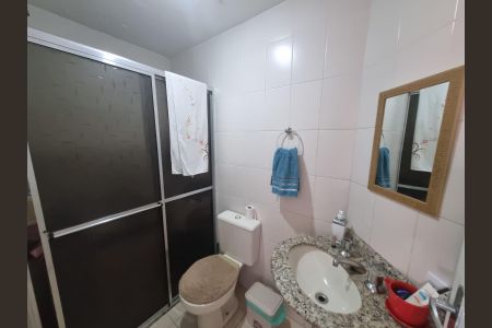 Apartamento à venda com 89m², 3 quartos e 1 vaga Apartamento à venda com 89m², 3 quartos e 1 vagaBanheiro