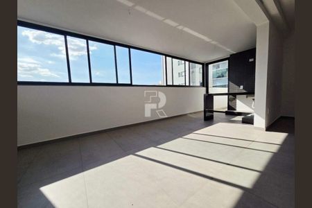 Apartamento à venda com 3 quartos, 109m² em Santa Efigênia, Belo Horizonte