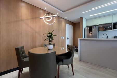 Apartamento à venda com 68m², 2 quartos e 1 vagaSala