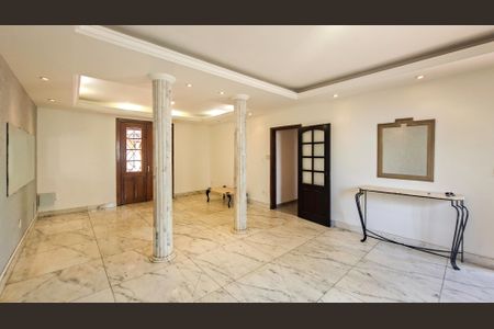 Sala de casa à venda com 5 quartos, 371m² em São Lucas, Belo Horizonte