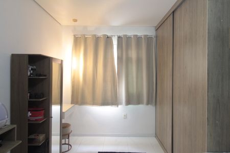 Casa à venda com 180m², 3 quartos e 4 vagasSuite