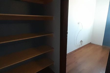 Casa à venda com 203m², 3 quartos e 4 vagas