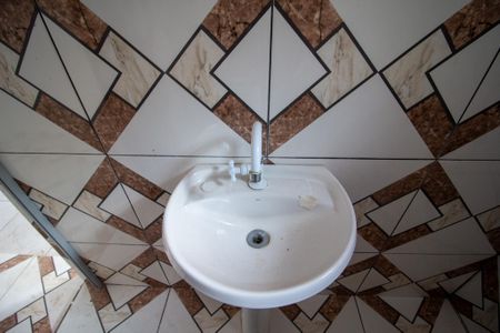 Banheiro  de casa para alugar com 1 quarto, 30m² em Jardim Nova Manchester, Sorocaba